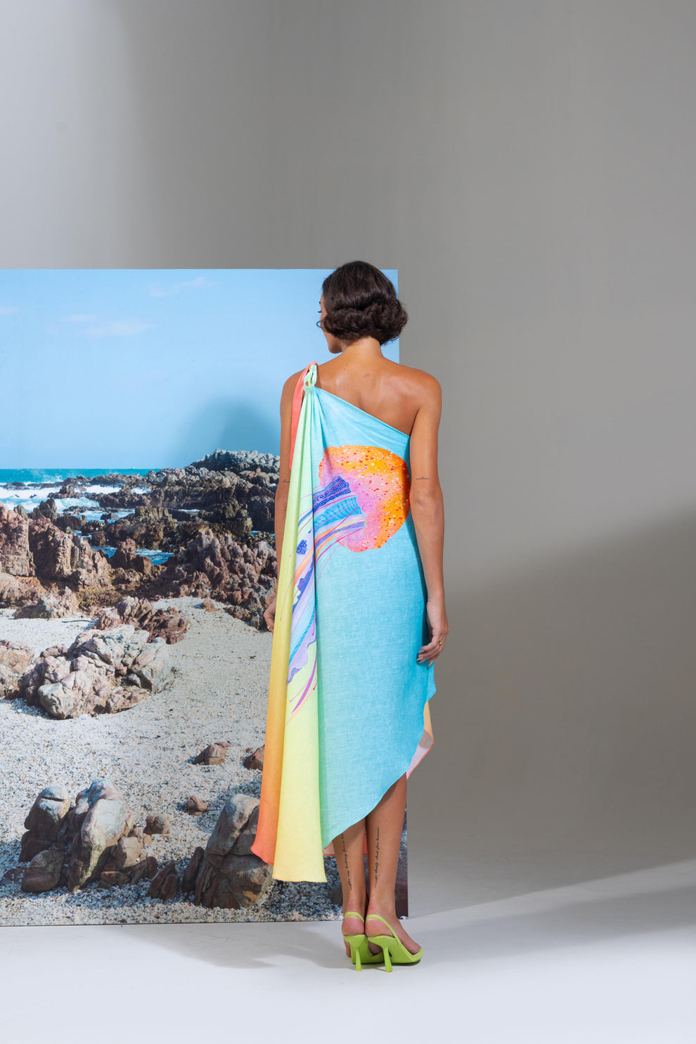 Nautanky Squaving with the waves