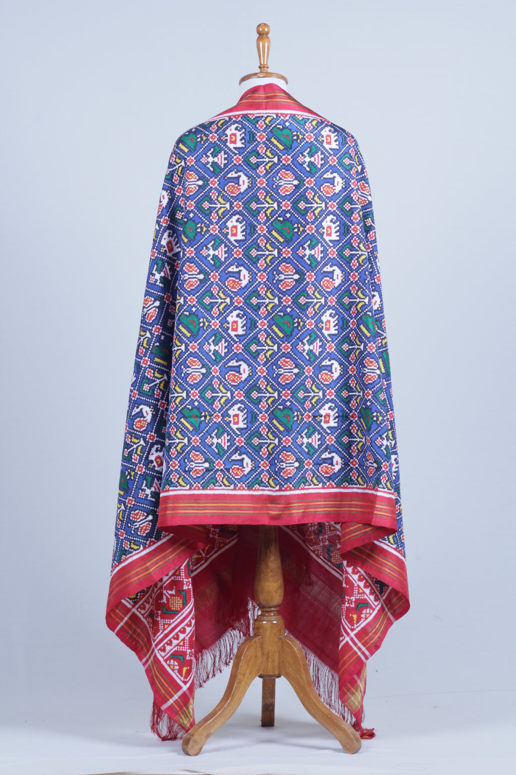 Blue Patan Patola Dupatta with Traditional Geometric and Floral Motifs