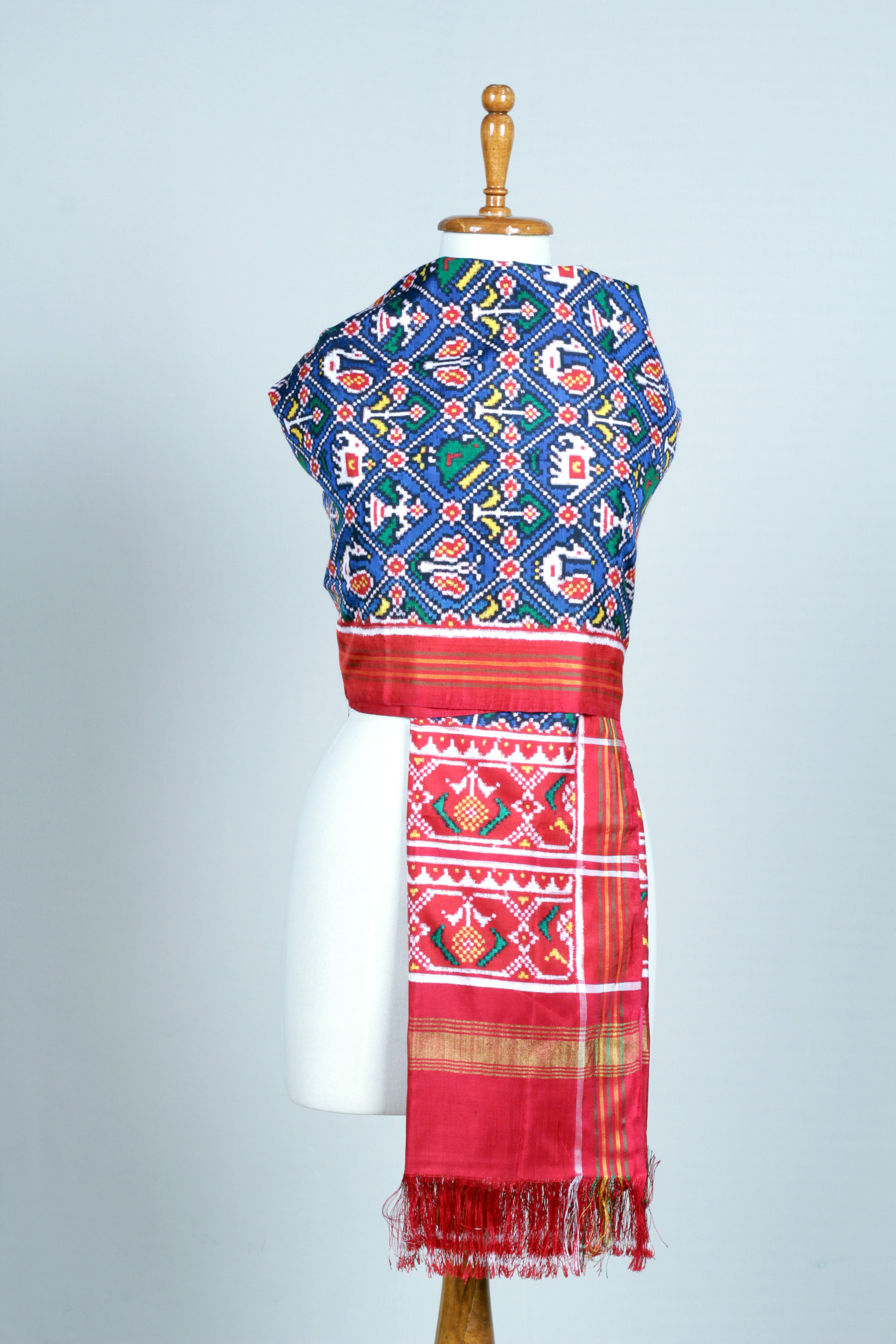 Blue Patan Patola Dupatta with Traditional Geometric and Floral Motifs