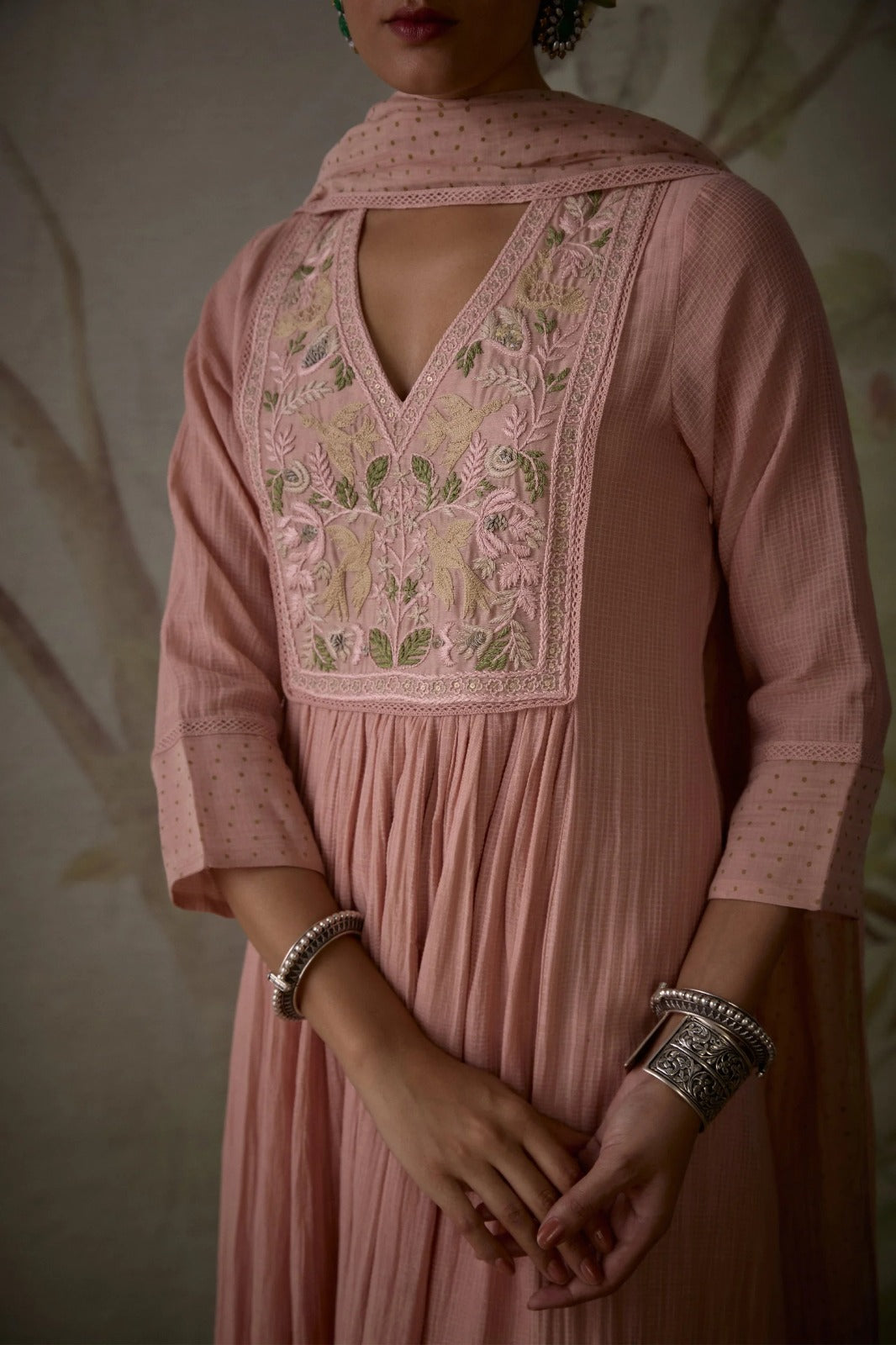Blush Pink Lace Detailed Kurta Set